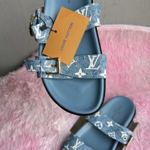 LV Slide flat size 40