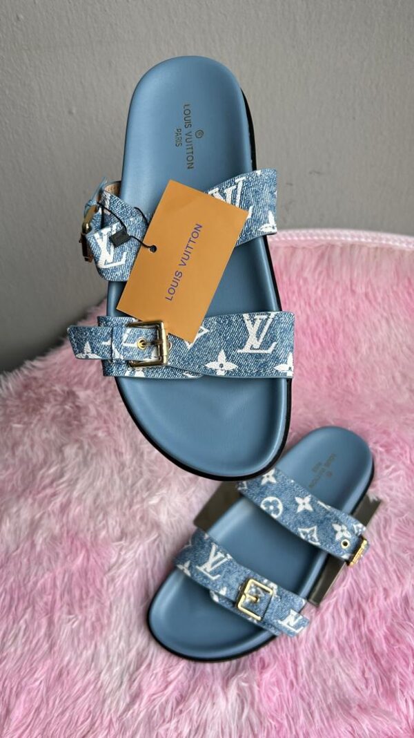 LV Slide flat size 40